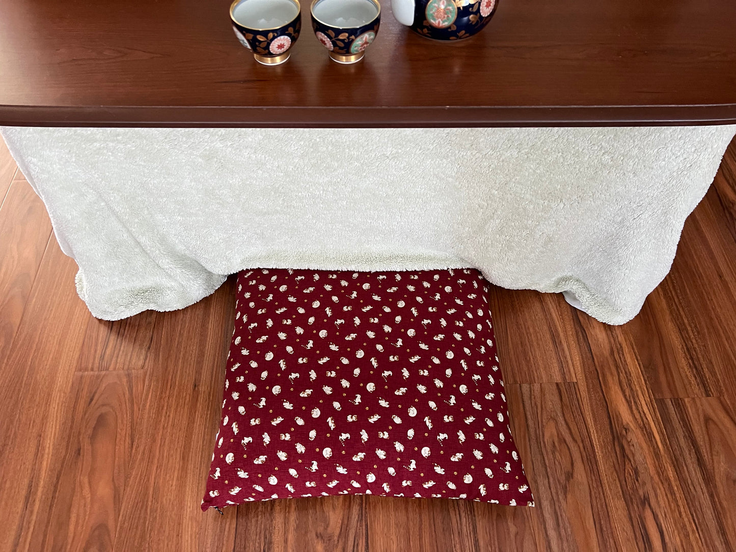 Japanese Zabuton Floor Pillow Cats Burgundy