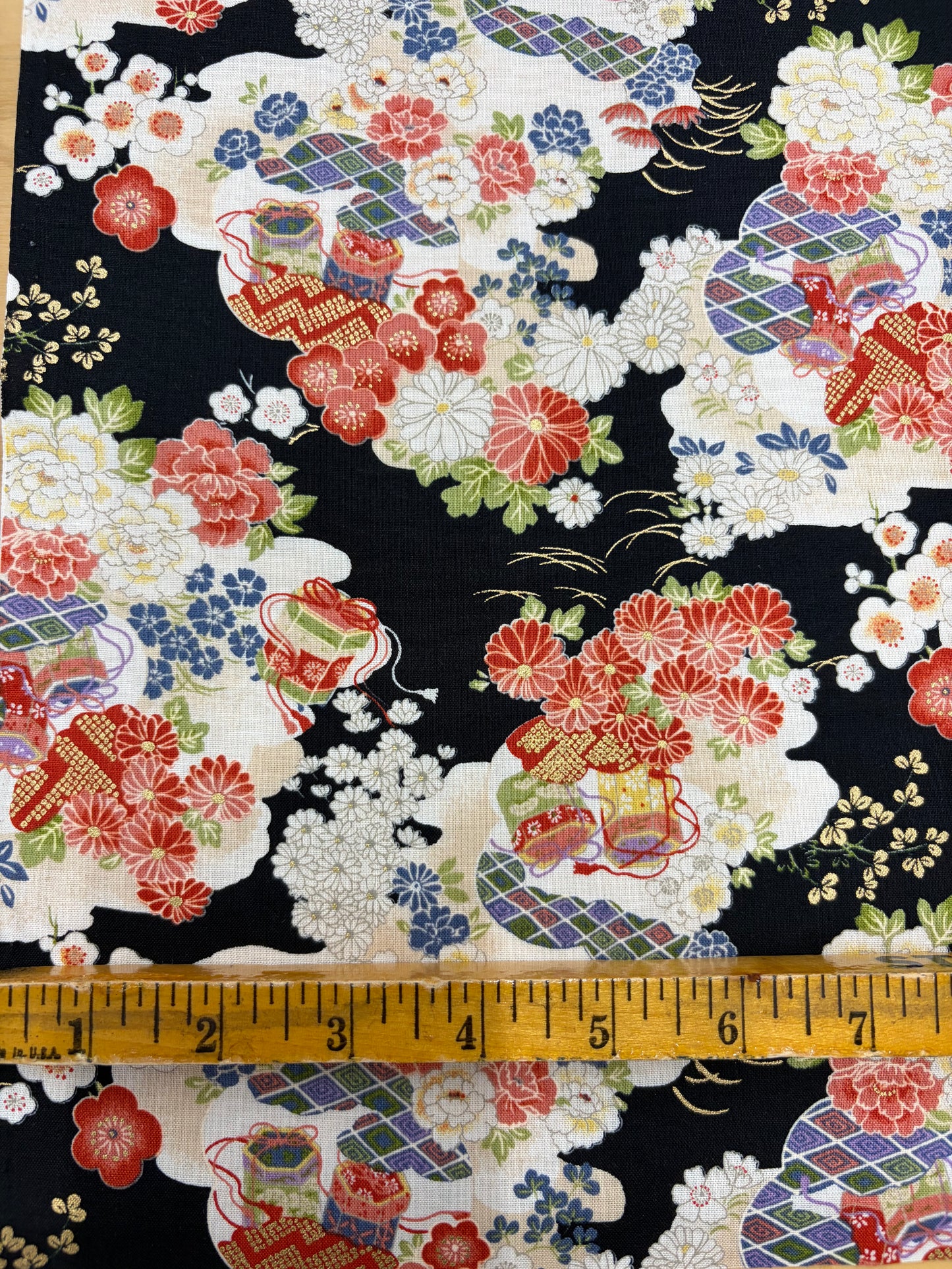 Handmade Cotton Futon w/Removable Floral Cover. Shiki Futon.